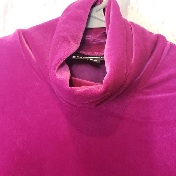 SNO SKINS Long Sleeve Velvet Turtleneck - Picture 4 of 7